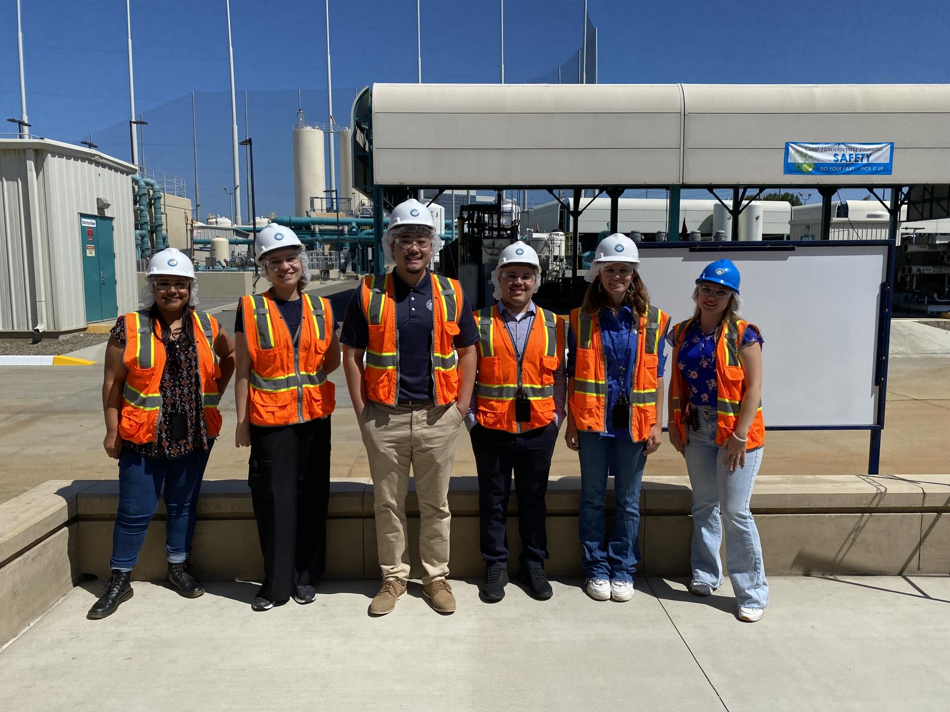02  WB Interns Tour 7-18-23