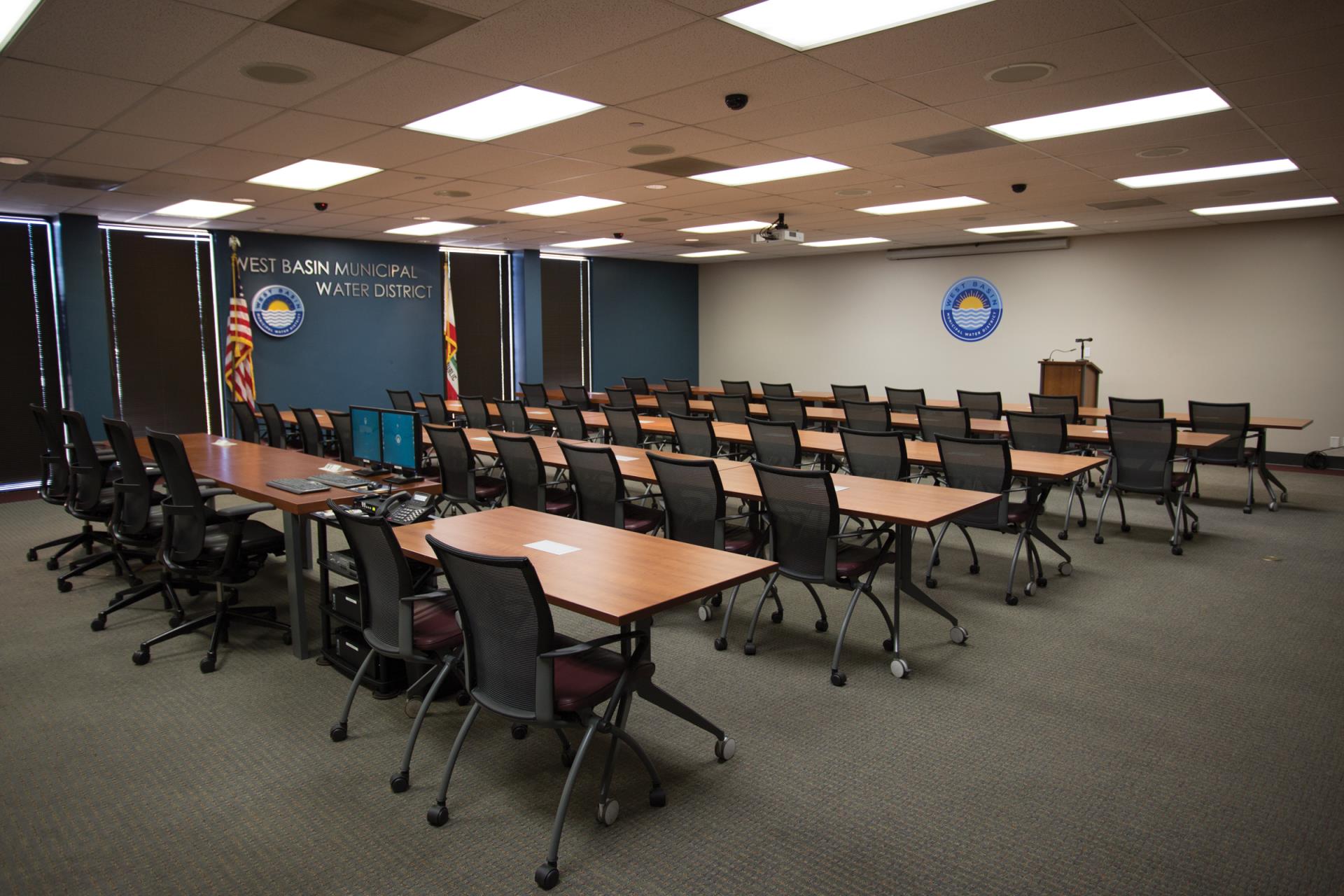 11-30-17 Board Room Set-up - Classroom - 1